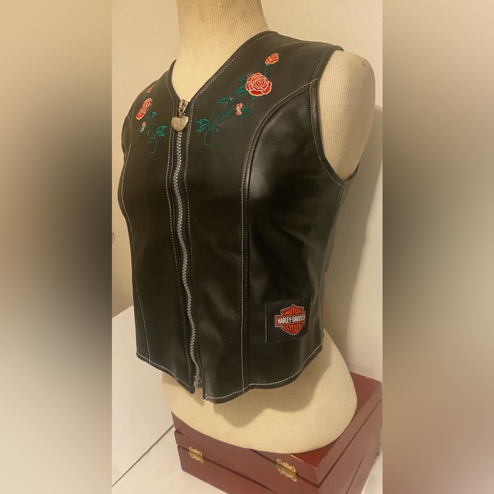 Harley Davidson NWT Embroidered Vest With Pocket